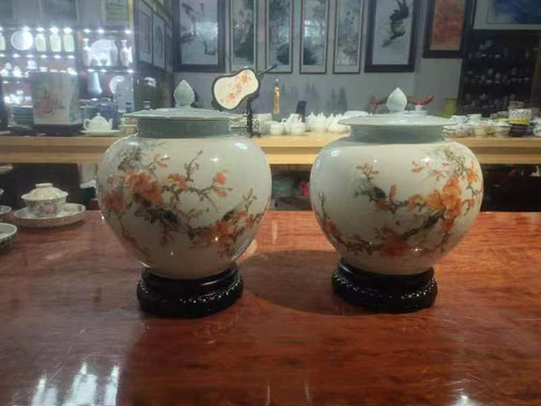 瓷器的瓷胎與釉色